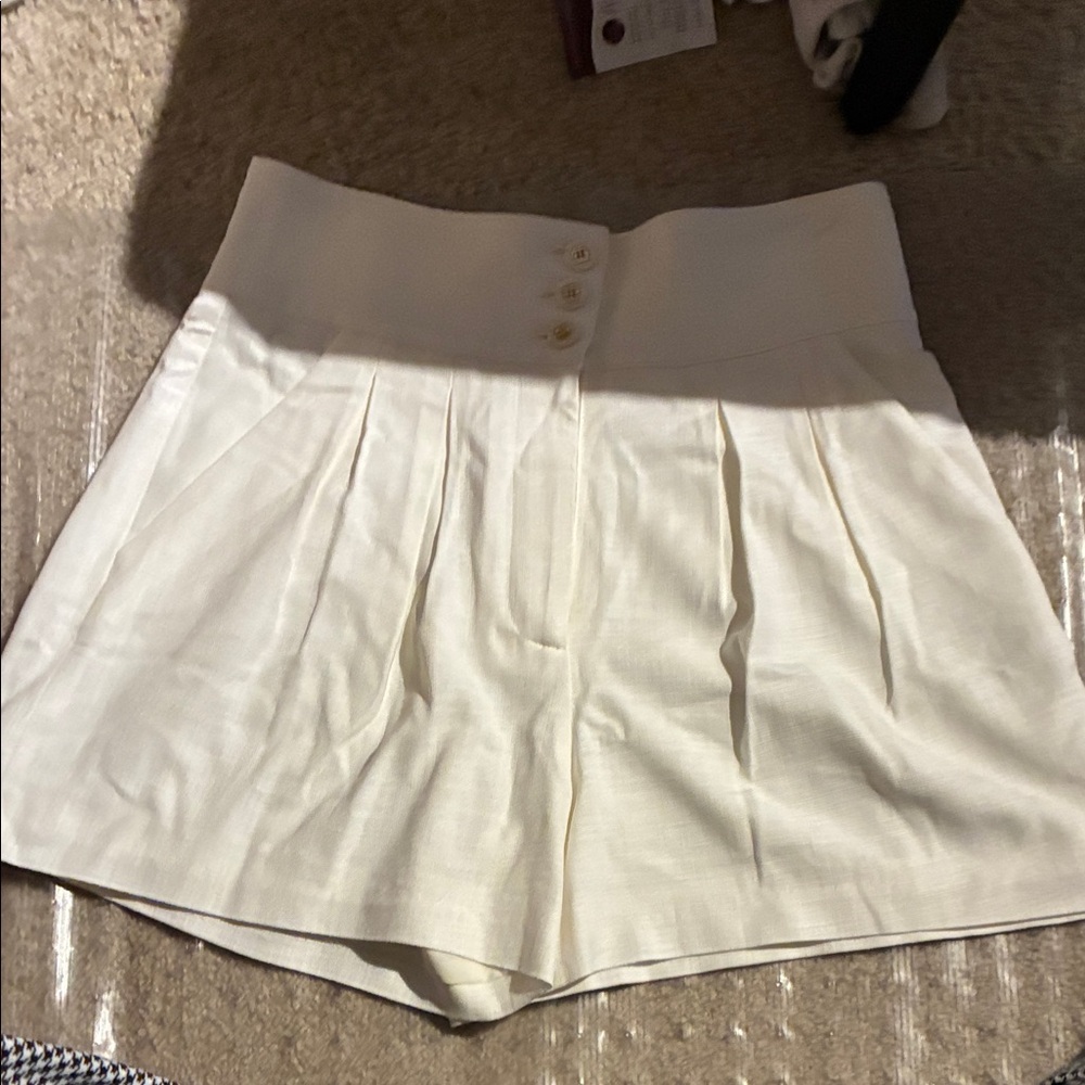 Veronica Beard Cream Tailored Shorts
